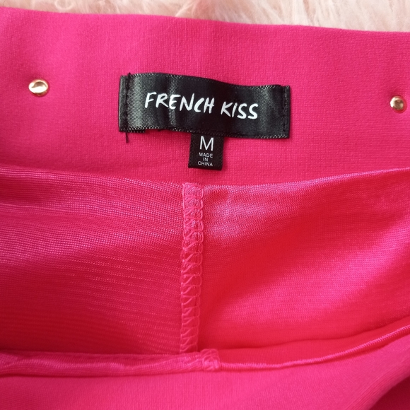 SOLD💥Customized Dolls Kill hot pink pleated skrt! unicorn 🦄 gold chain - Picture 11 of 16